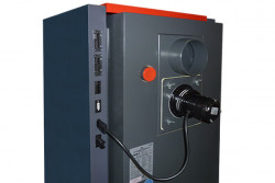 ATMOS D 20 PX automatick kotol na pelety - odahov ventiltor a dymov hrdlo.